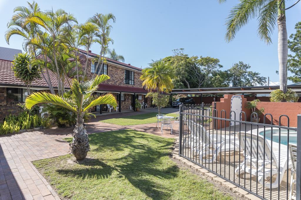 Hervey Bay Colonial Lodge Torquay Экстерьер фото
